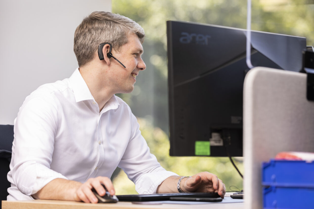 Spearhead Customer Service Expert